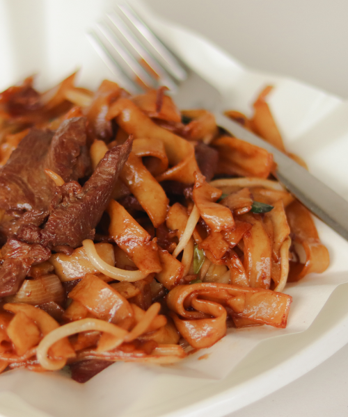 Beef chow fun with wide rice noodles