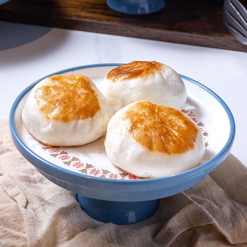 Pan Fried Vegetable Pork Buns