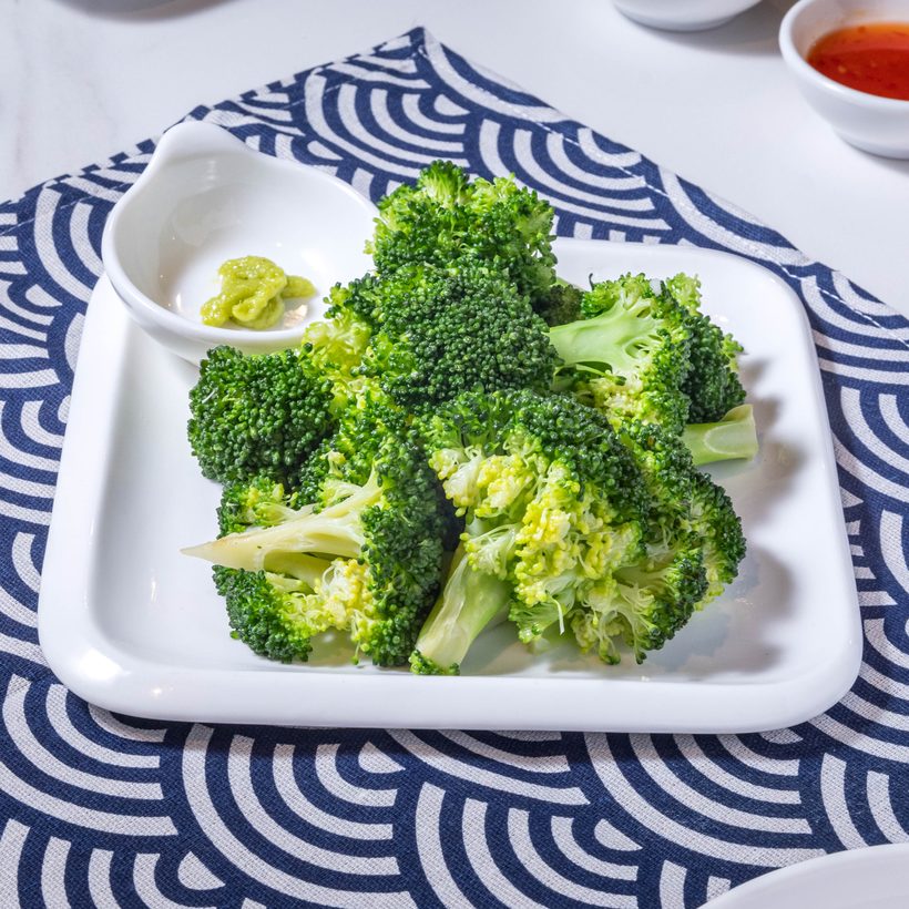 Steamed Broccoli w/ Wasabi Soy Sauce